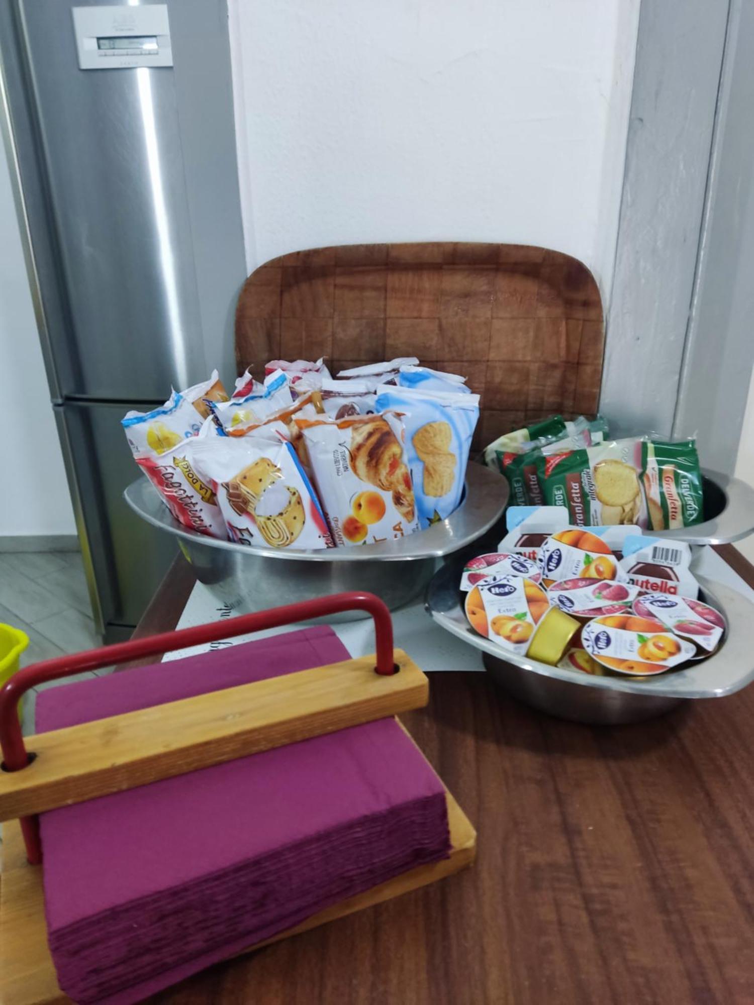 ノーラ Casa Castellano Bed & Breakfast エクステリア 写真